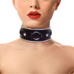 Нашийник з натуральної шкіри зі стразами і кільцем Art of Sex - Collar Ring