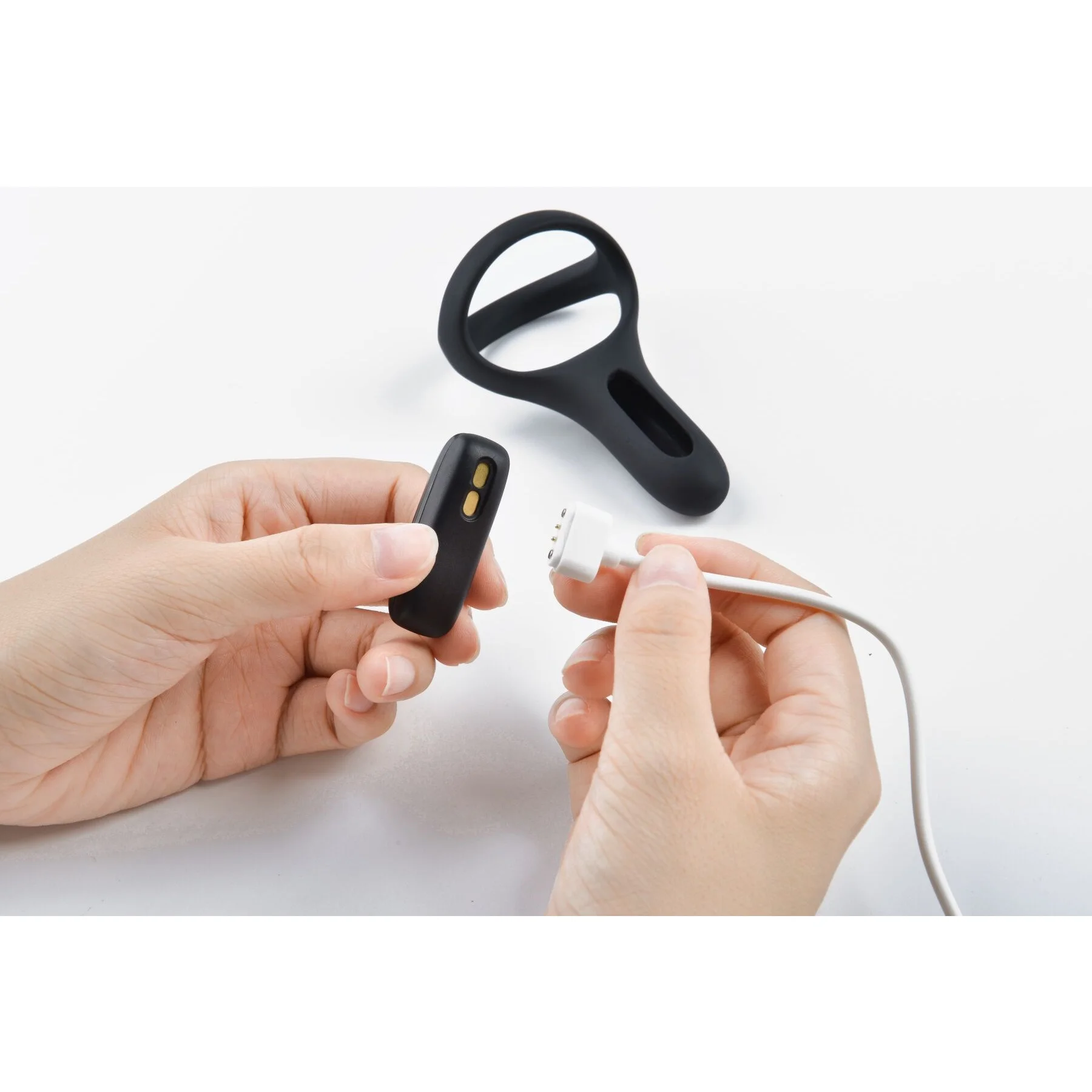 Інтим бутік Mr Vovk представляє подвійне ерекційне кільце Fun Town Rise Black, керування зі смартфона - Зображення 8