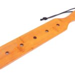 Падл Fetish Tentation Paddle 5 Holes Bamboo, упакований у ПЕ пакет